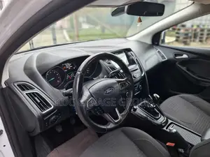 Ford Focus 2017 Blanc