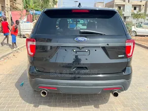 Ford Explorer 2017 Noir