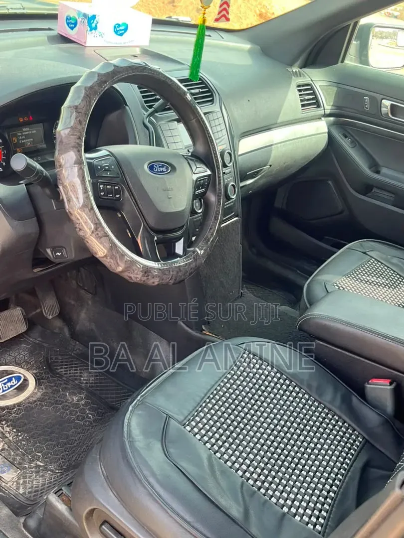 Ford Explorer 2017 Noir