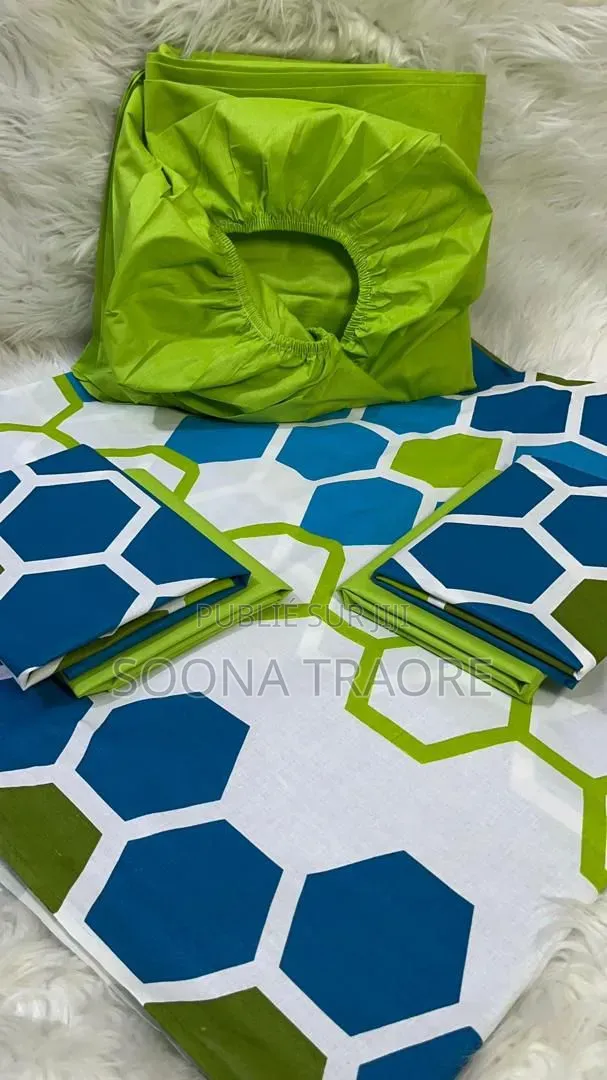 Vente Accessoire De Maison,Draps Et Rideaux Très Classe.