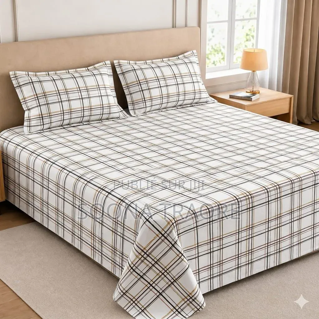 Vente Accessoire De Maison,Draps Et Rideaux Très Classe.