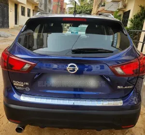 Nissan Rogue 2017 Bleu