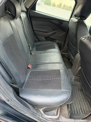 Ford Focus 2012 Noir