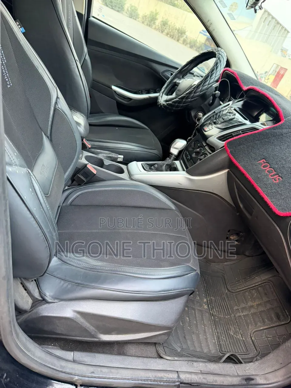 Ford Focus 2012 Noir