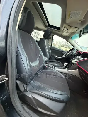 Ford Focus 2012 Noir