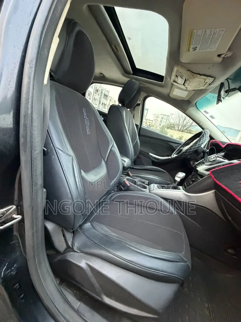 Ford Focus 2012 Noir