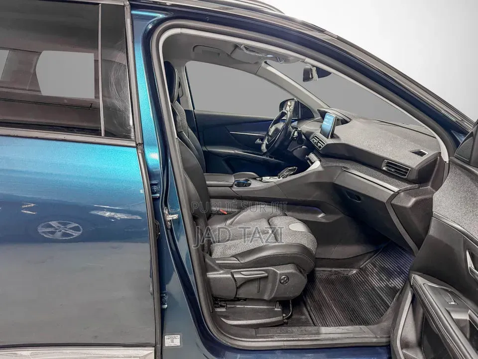 Peugeot 5008 2018 Vert