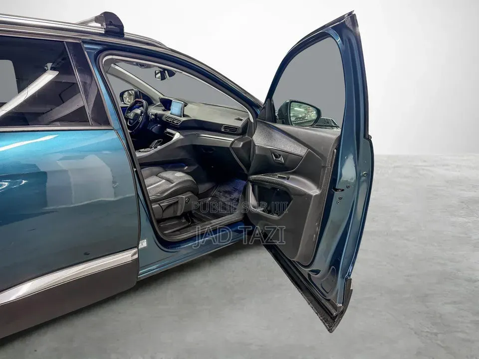 Peugeot 5008 2018 Vert