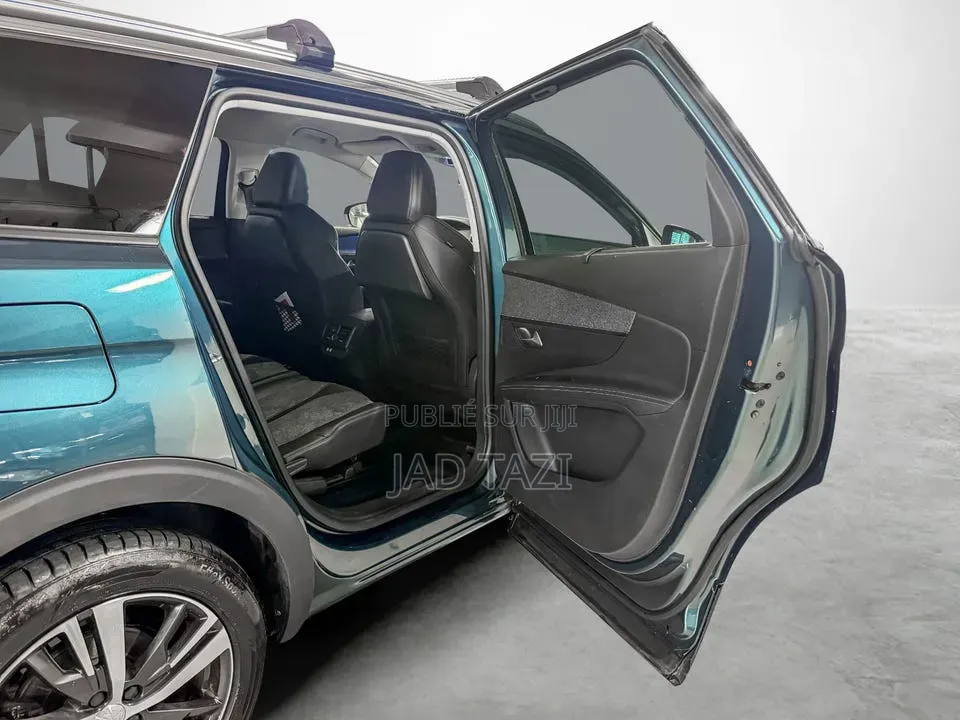 Peugeot 5008 2018 Vert