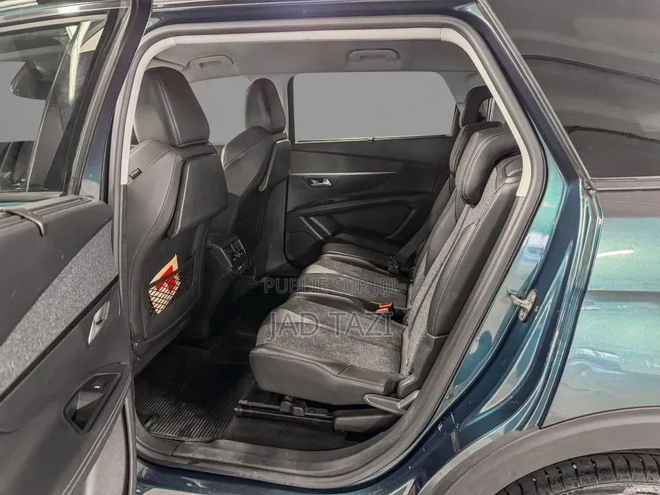 Peugeot 5008 2018 Vert
