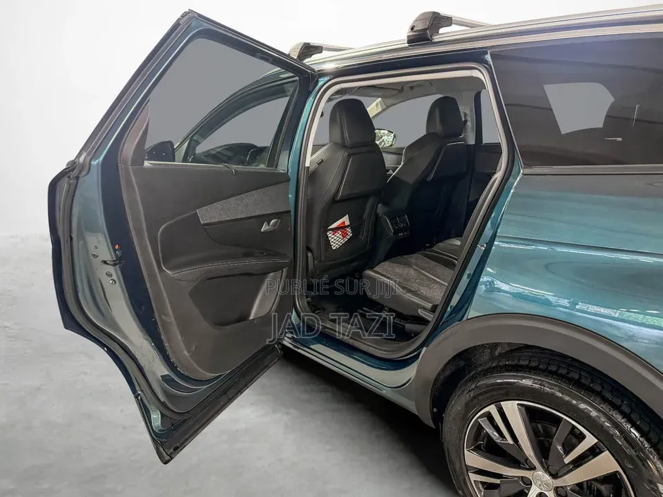 Peugeot 5008 2018 Vert