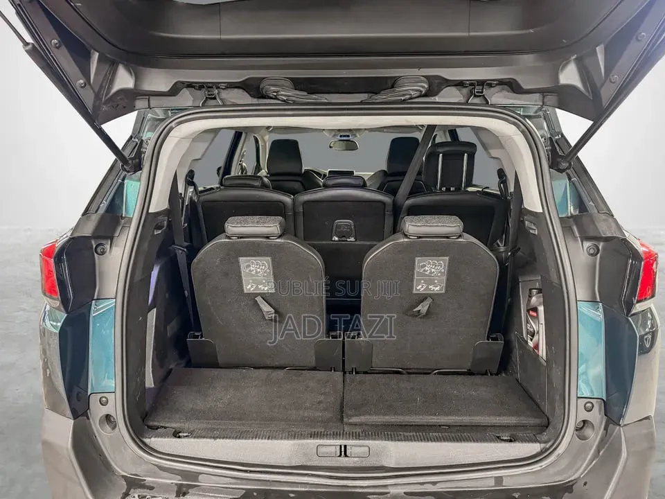 Peugeot 5008 2018 Vert