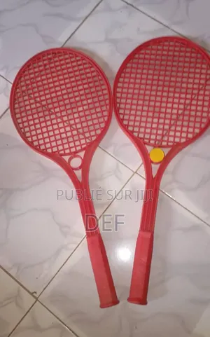 2 Raquettes en Plastique Initiation Tennis