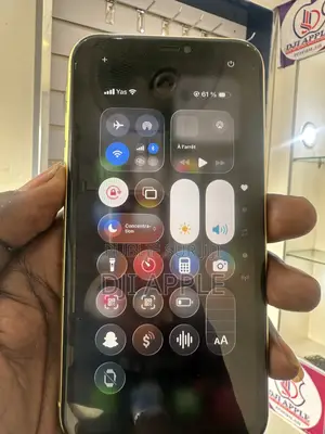 Apple iPhone 11 128 GB Jaune