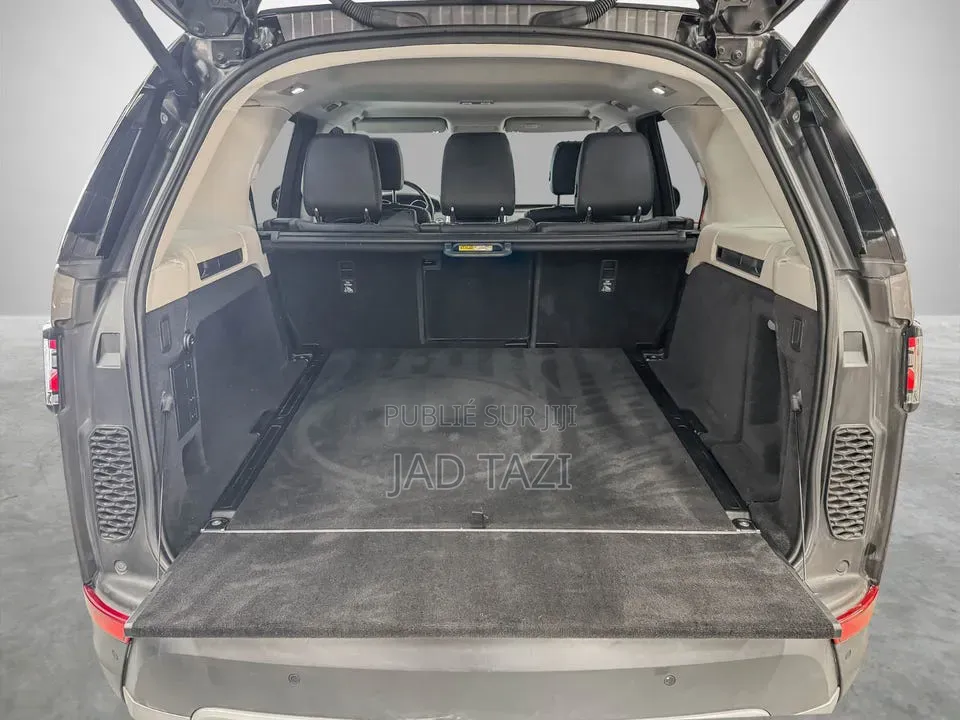 Land Rover Discovery 2017 Gris