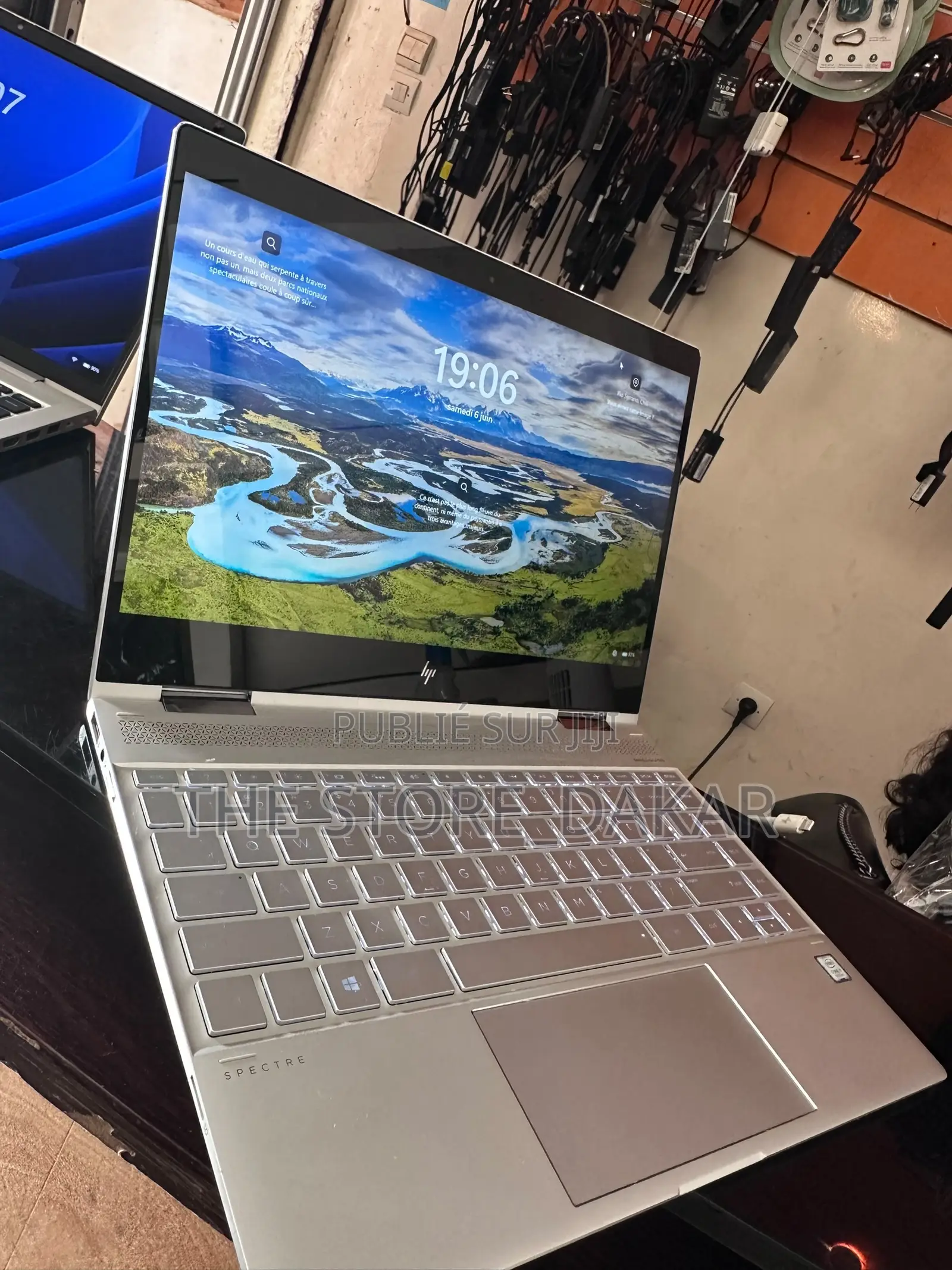 Nouveau HP Spectre X360 16GB Intel Core i7 SSD 256GB