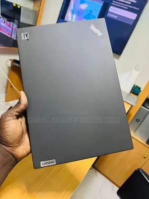 Nouveau Lenovo ThinkPad T14 G4 16GB Intel Core i5 SSD 512GB