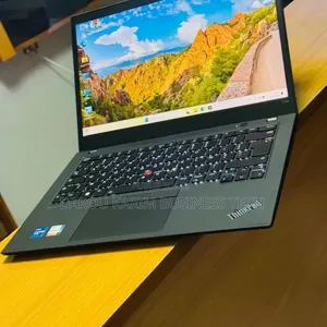 Nouveau Lenovo ThinkPad T14 G4 16GB Intel Core i5 SSD 512GB