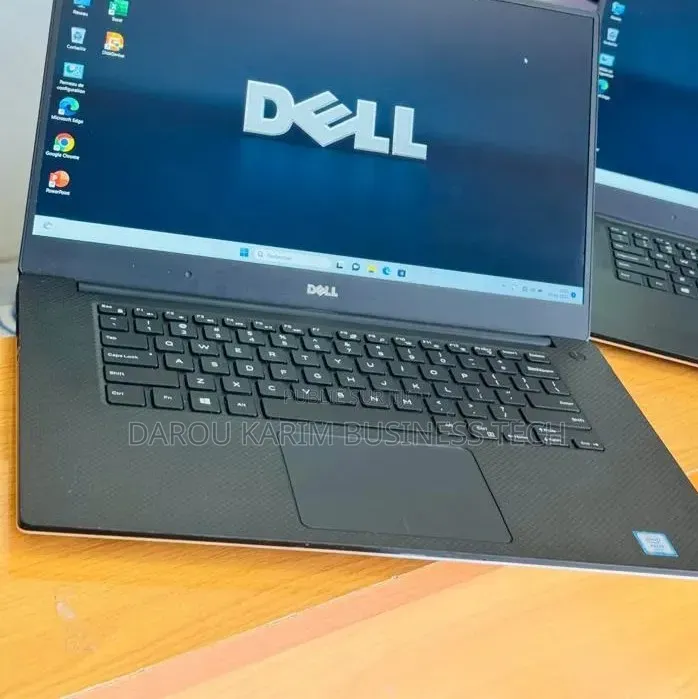 Nouveau Dell Precision 15 5520 16GB Intel Core i7 SSD 512GB