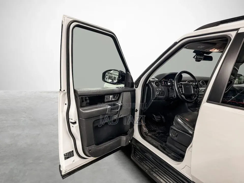Land Rover Discovery 2016 Blanc cassé