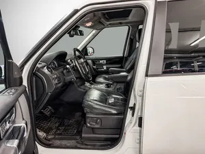 Land Rover Discovery 2016 Blanc cassé