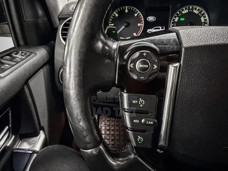 Land Rover Discovery 2016 Blanc cassé