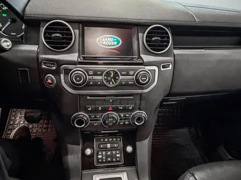 Land Rover Discovery 2016 Blanc cassé
