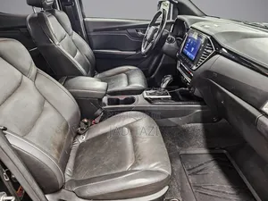 Isuzu D-MAX 2021 Noir
