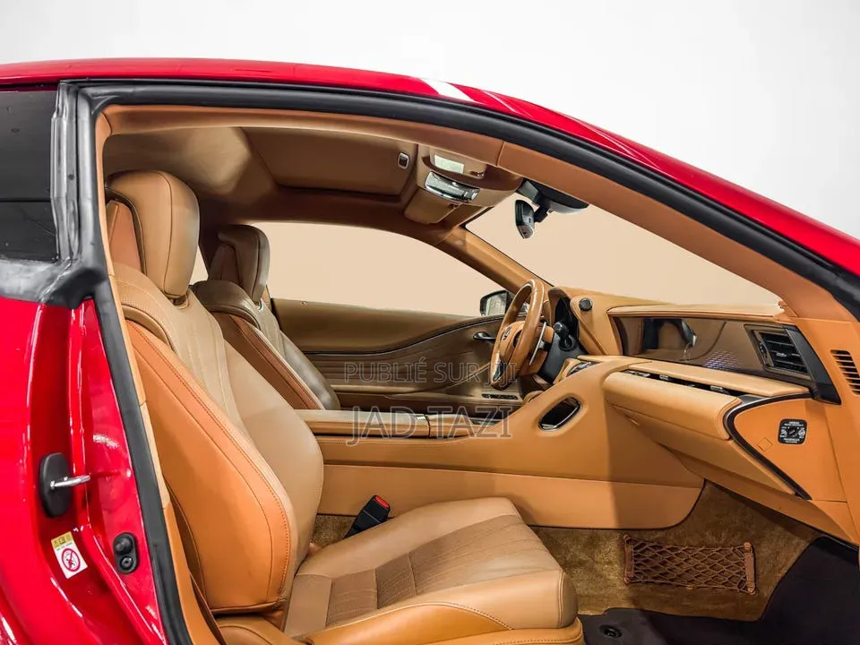 Lexus LC 2018 Rouge