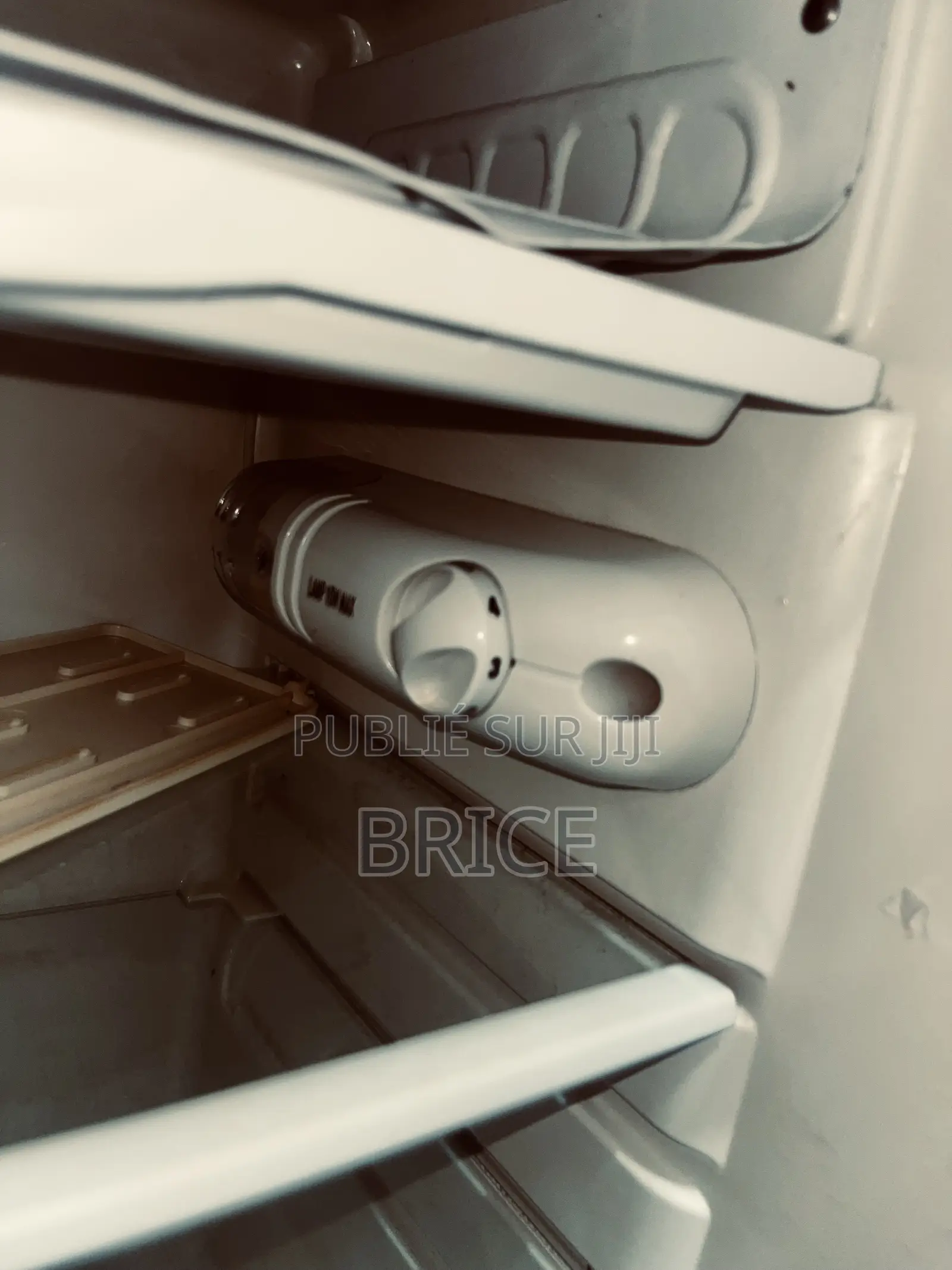 Frigo Astech Avec Compartiment Congélateur – Bon État