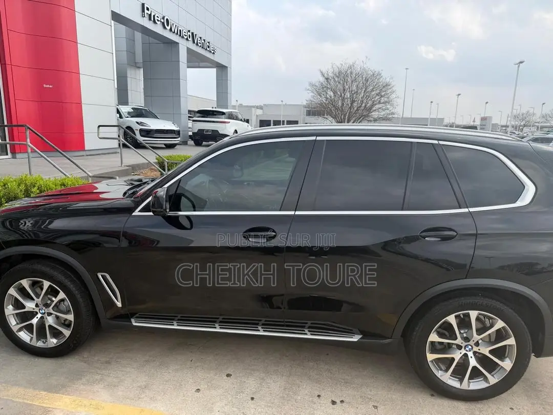 BMW X5 xDrive40i AWD 2019 Noir