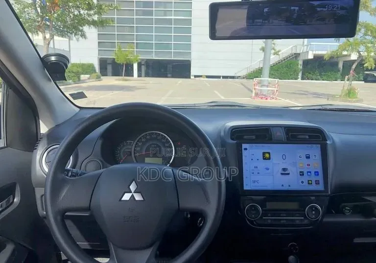 Mitsubishi Spacestar 2014 Autre