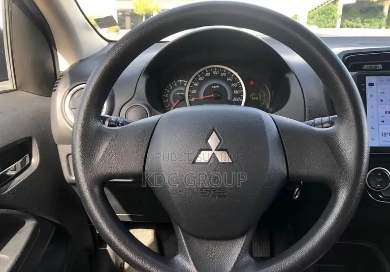 Mitsubishi Spacestar 2014 Autre