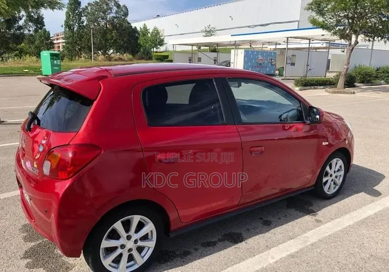Mitsubishi Spacestar 2014 Autre