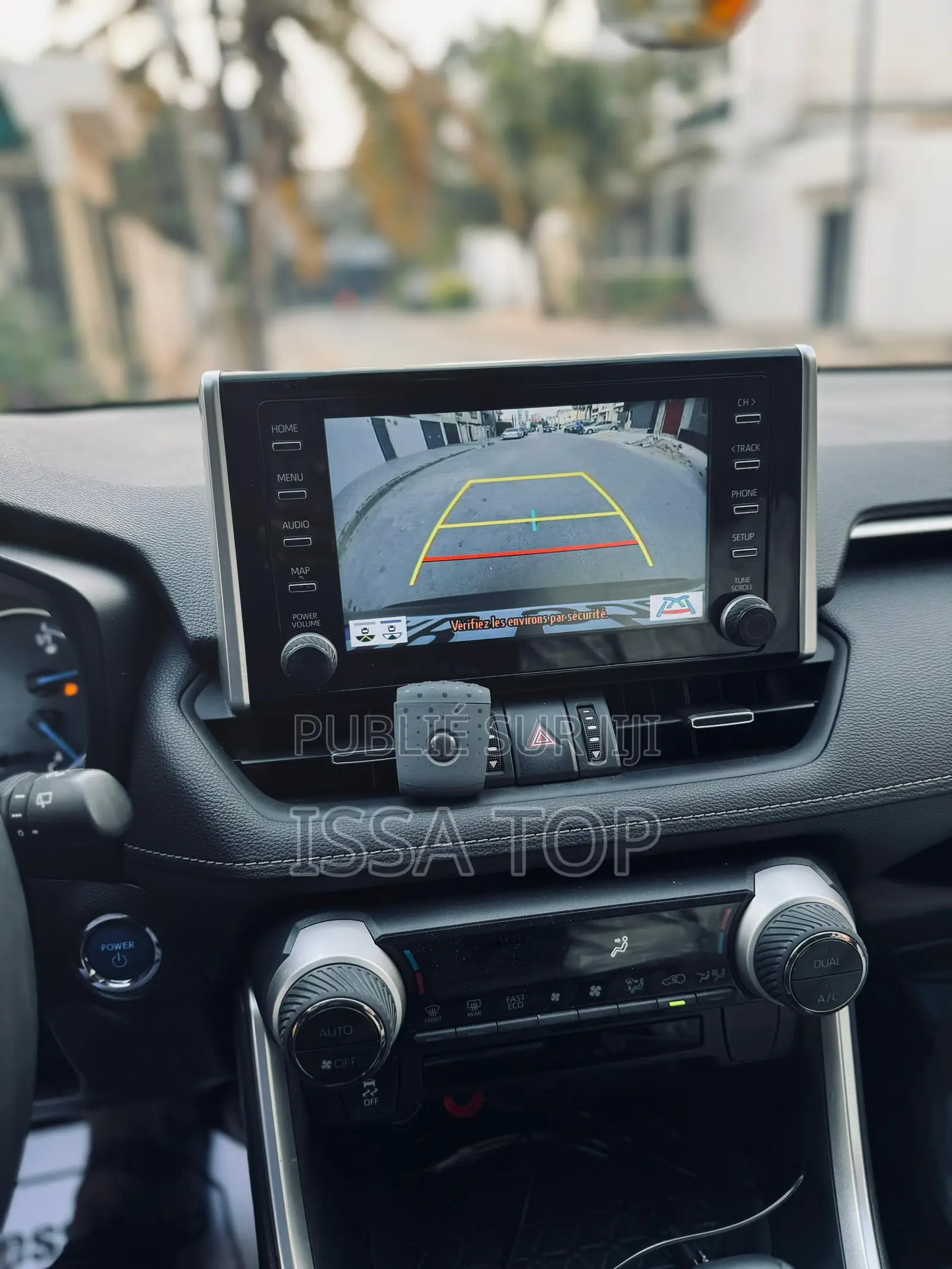 Toyota RAV4 2021 Gris