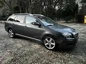 Toyota Avensis 2007 Noir