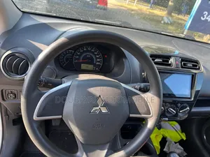 Mitsubishi Spacestar 2019 Blanc