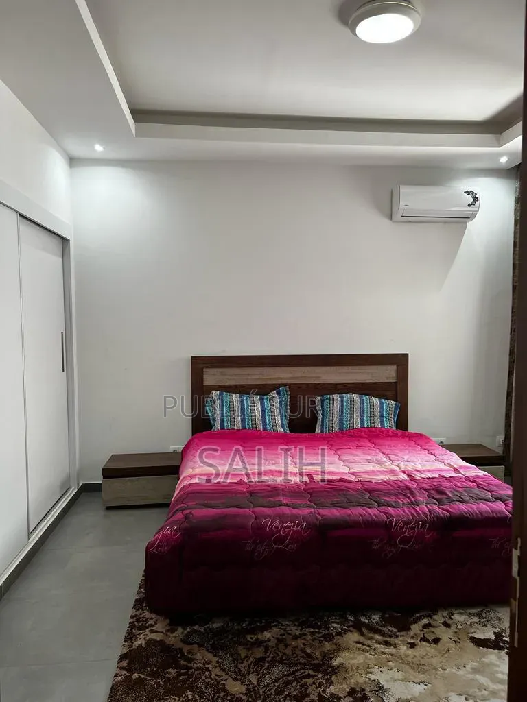 Meublé 3chbre Appartement dans Salih-Immo Et, Fann-Point E-Amitié