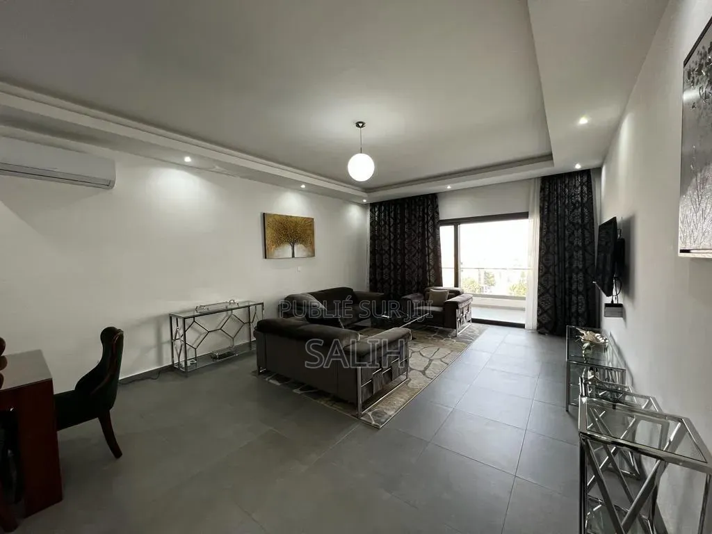 Meublé 3chbre Appartement dans Salih-Immo Et, Fann-Point E-Amitié