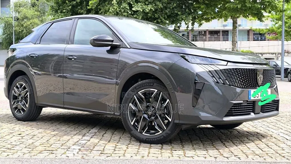 Peugeot 3008 2025 Gris