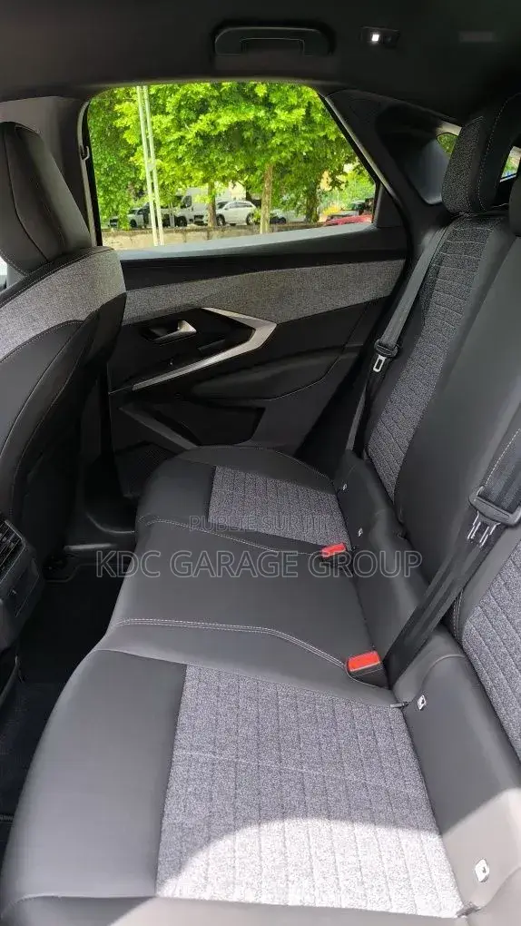 Peugeot 3008 2025 Gris