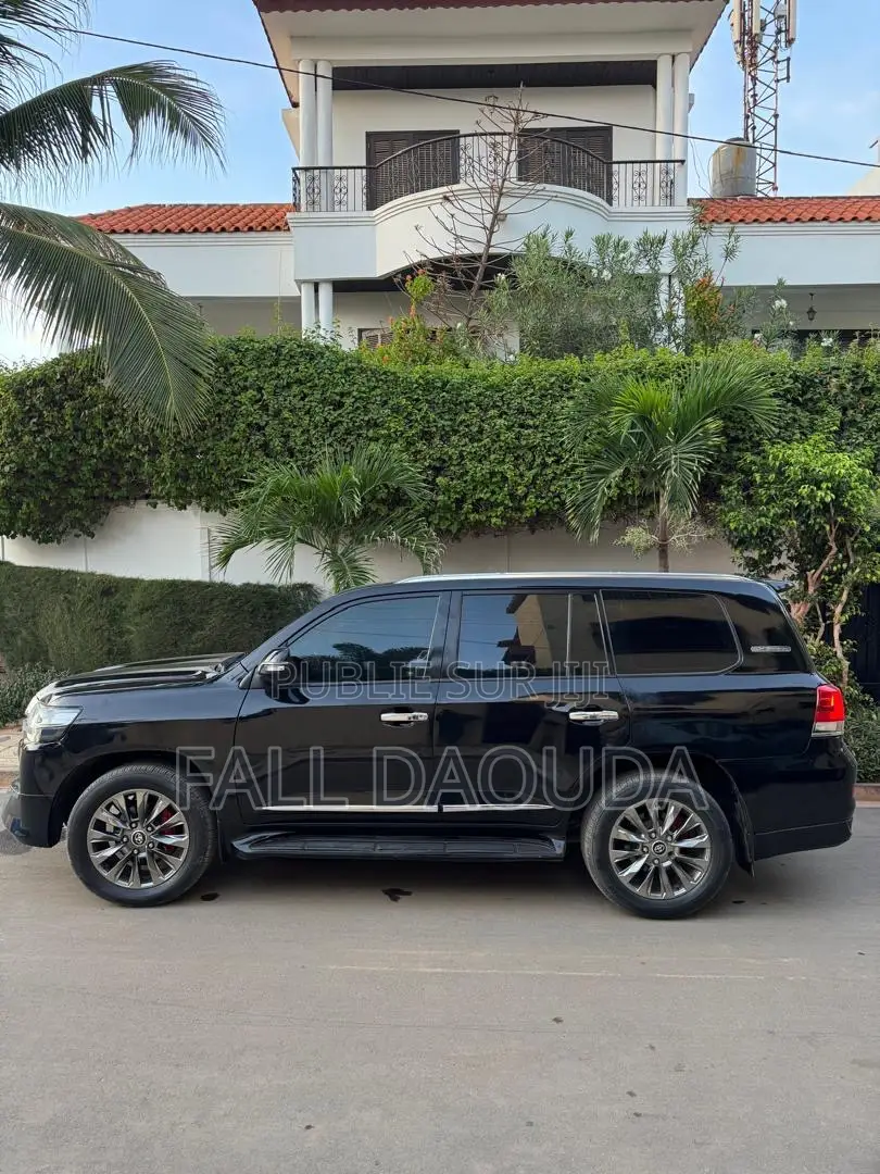 Toyota Land Cruiser Prado 2018 Noir
