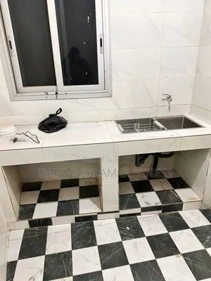 2chbre Appartement dans Ouest Foire, Yoff à Louer