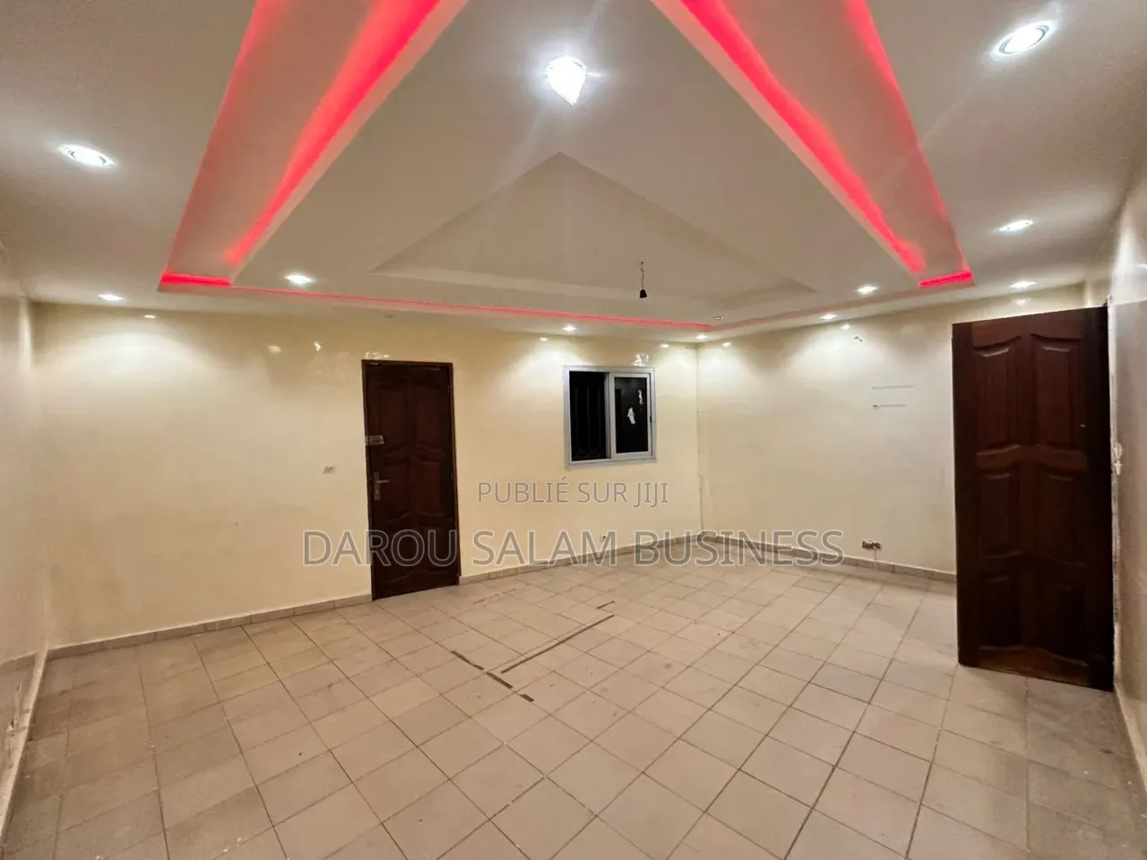 2chbre Appartement dans Ouest Foire, Yoff à Louer