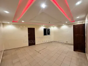 2chbre Appartement dans Ouest Foire, Yoff à Louer