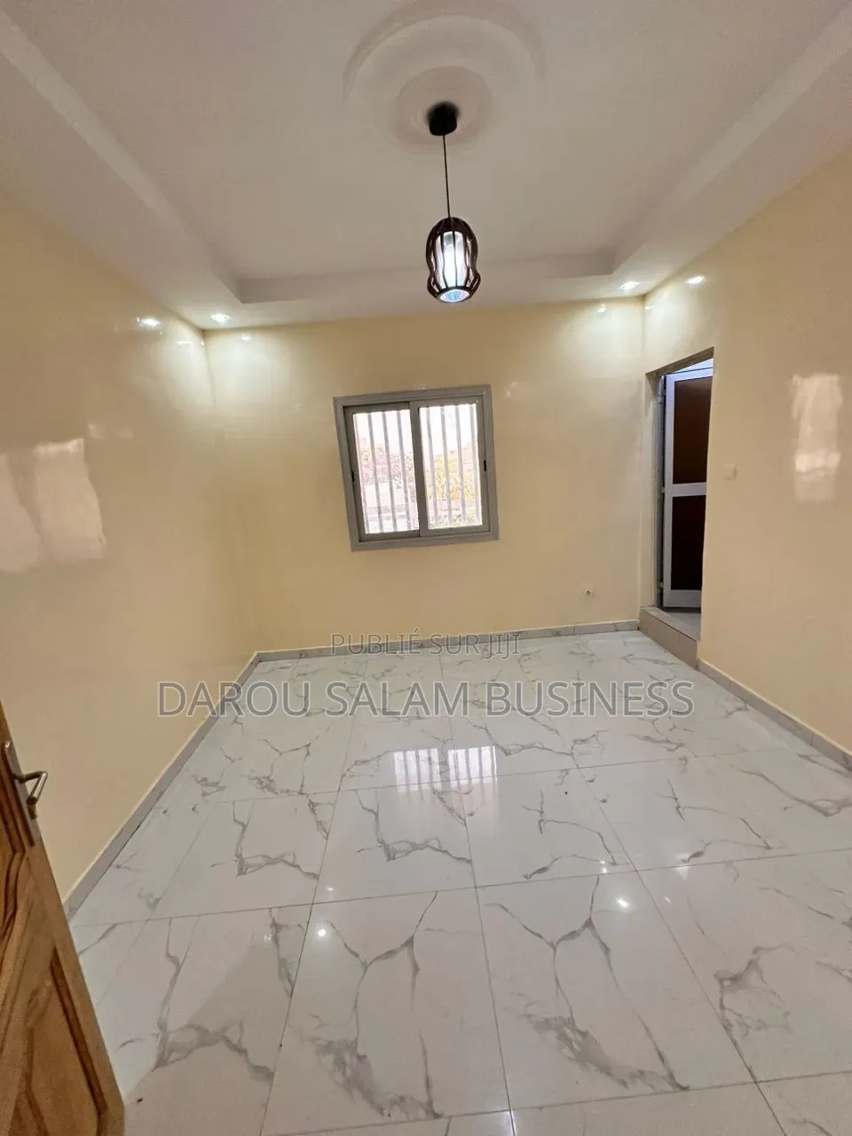 2chbre Appartement dans Grand Yoff à Louer