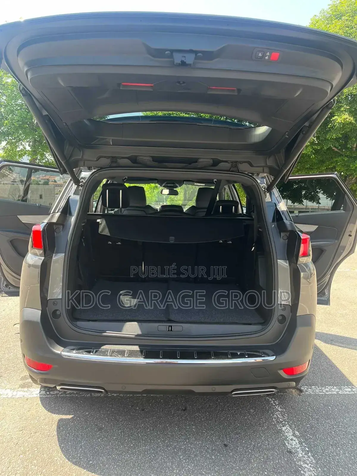 Peugeot 5008 2018 Gris