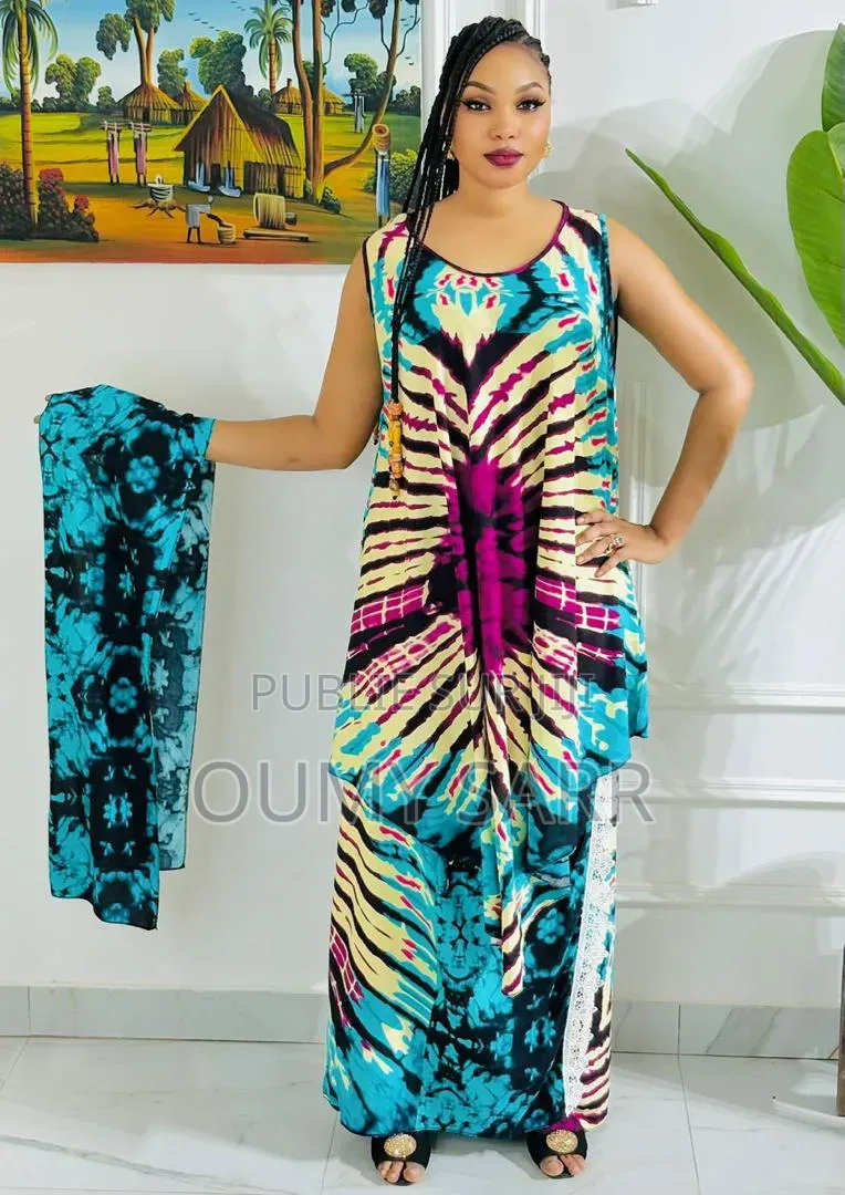 Robe Avec Pagne Et Foulard