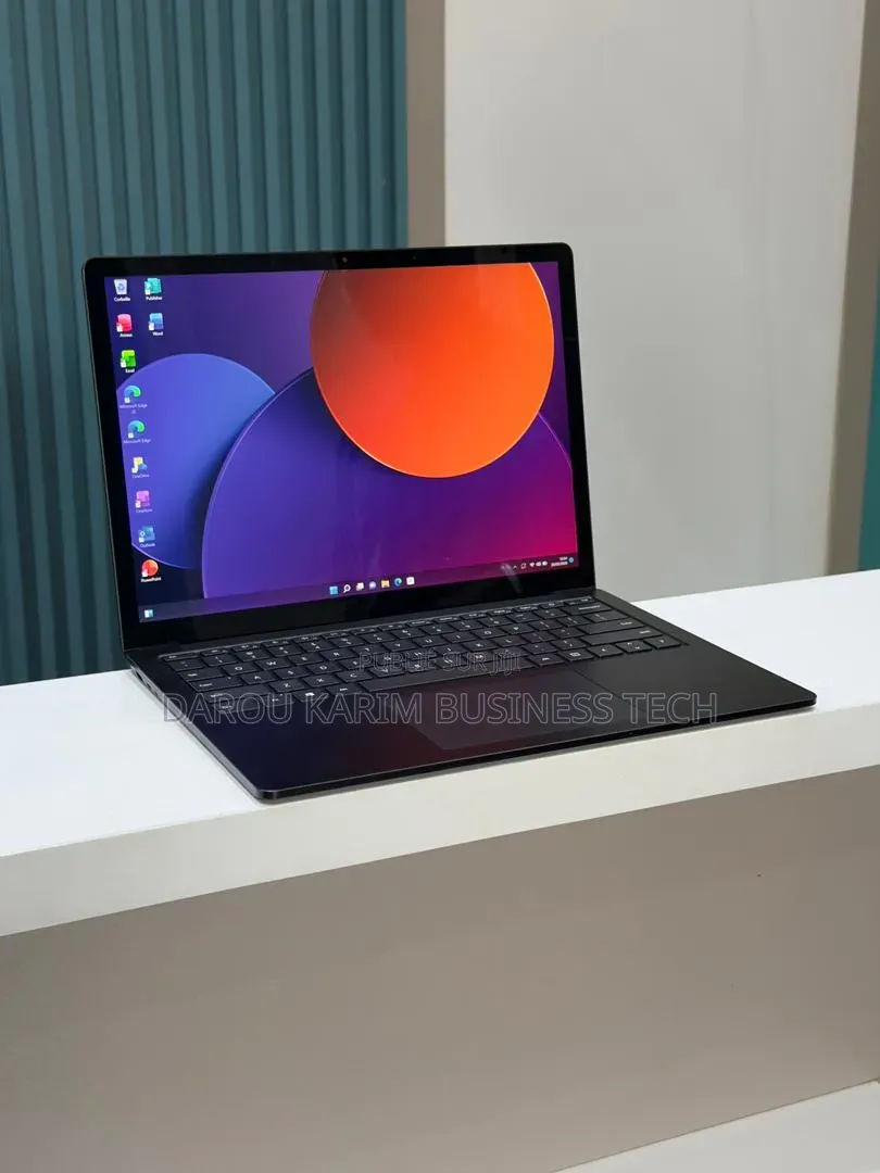 Nouveau Microsoft Surface Laptop 4 8GB Intel Core i5 SSD 256GB