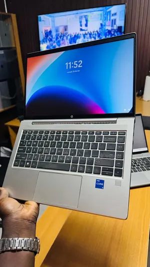 Nouveau HP ProBook 440 G8 16GB Intel Core i5 SSD 256GB